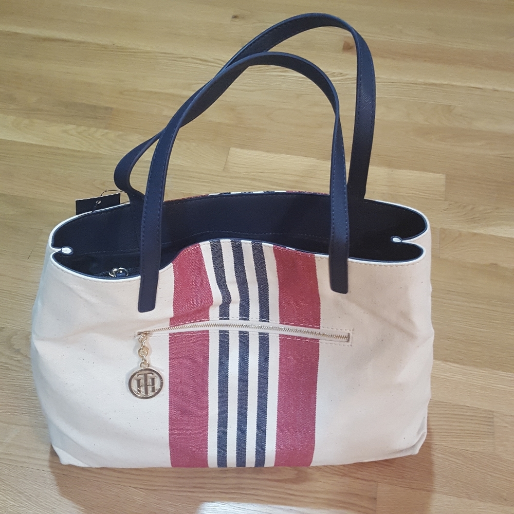 Beautiful Tommy Hilfiger Tote Handbag